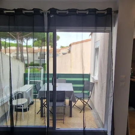Cap D'agde Avec Piscine, Tennis Entierement Renove Apartmán Agde