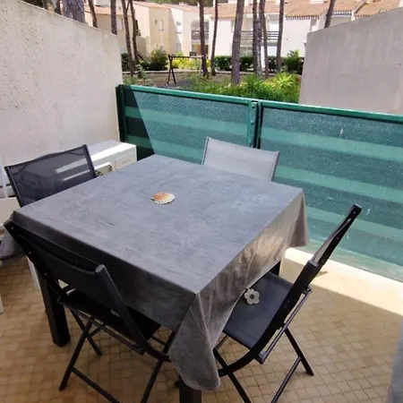 Apartman Cap D'agde Avec Piscine, Tennis Entierement Renove *