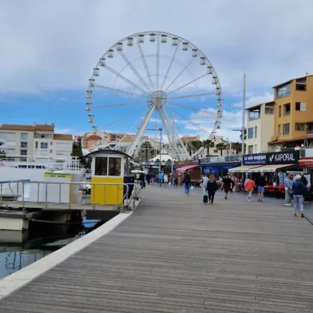 Cap D'agde Avec Piscine, Tennis Entierement Renove *