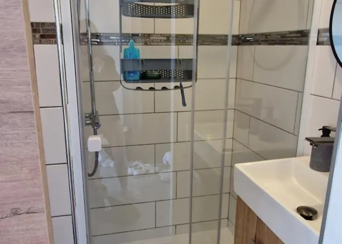 Cap D'agde Avec Piscine, Tennis Entierement Renove Lejlighed *