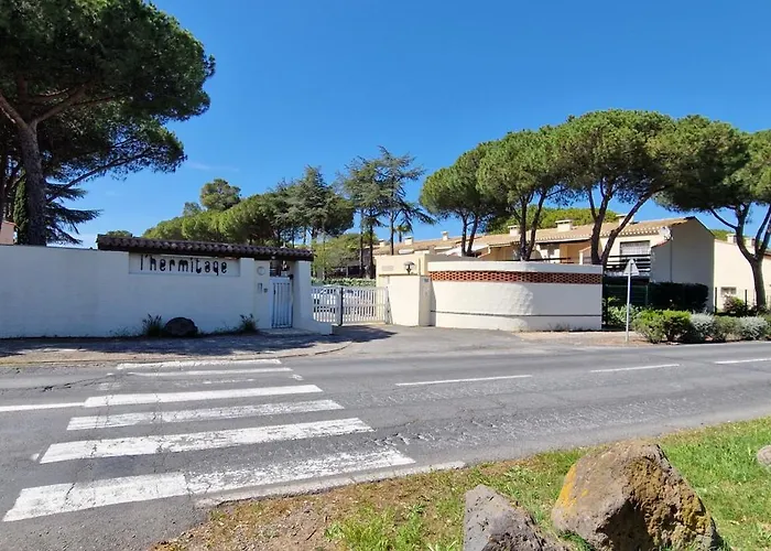 Cap D'agde Avec Piscine, Tennis Entierement Renove