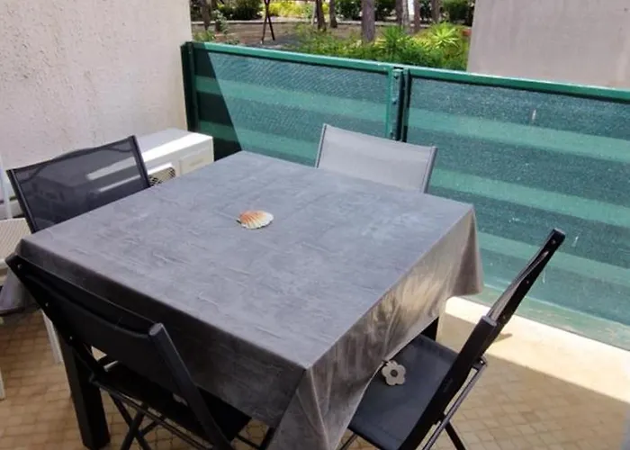 Apartment Cap D'agde Avec Piscine, Tennis Entierement Renove *