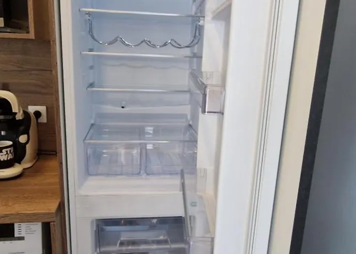 Cap D'agde Avec Piscine, Tennis Entierement Renove